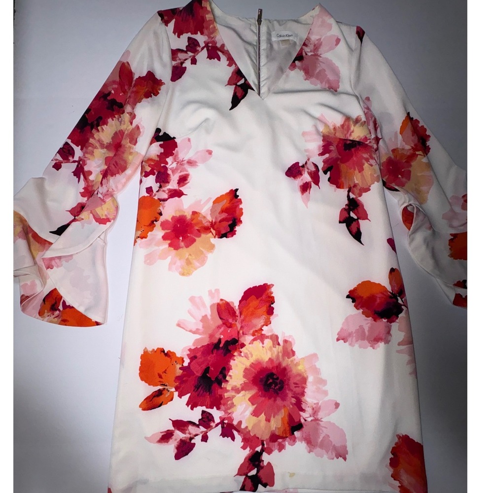 Calvin Klein Womens Dress Size 6 Floral Print Bell Sleeve V‎ Neck Sheath